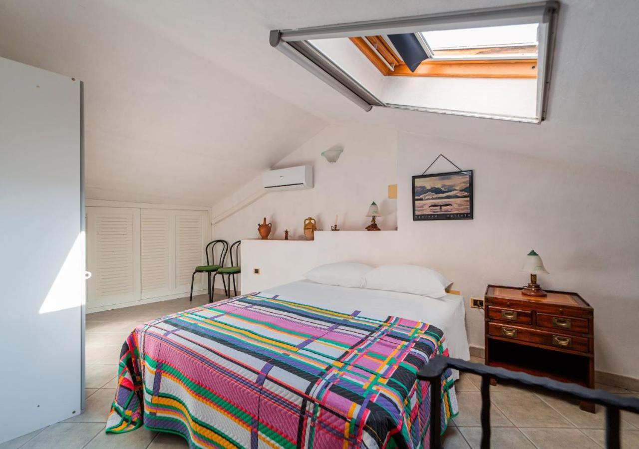 Murphy Holiday Home - Casa Papini La Maddalena  Luaran gambar