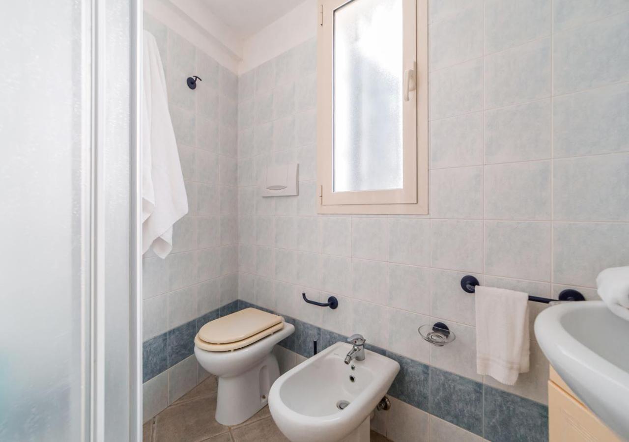 Murphy Holiday Home - Casa Papini La Maddalena  Luaran gambar